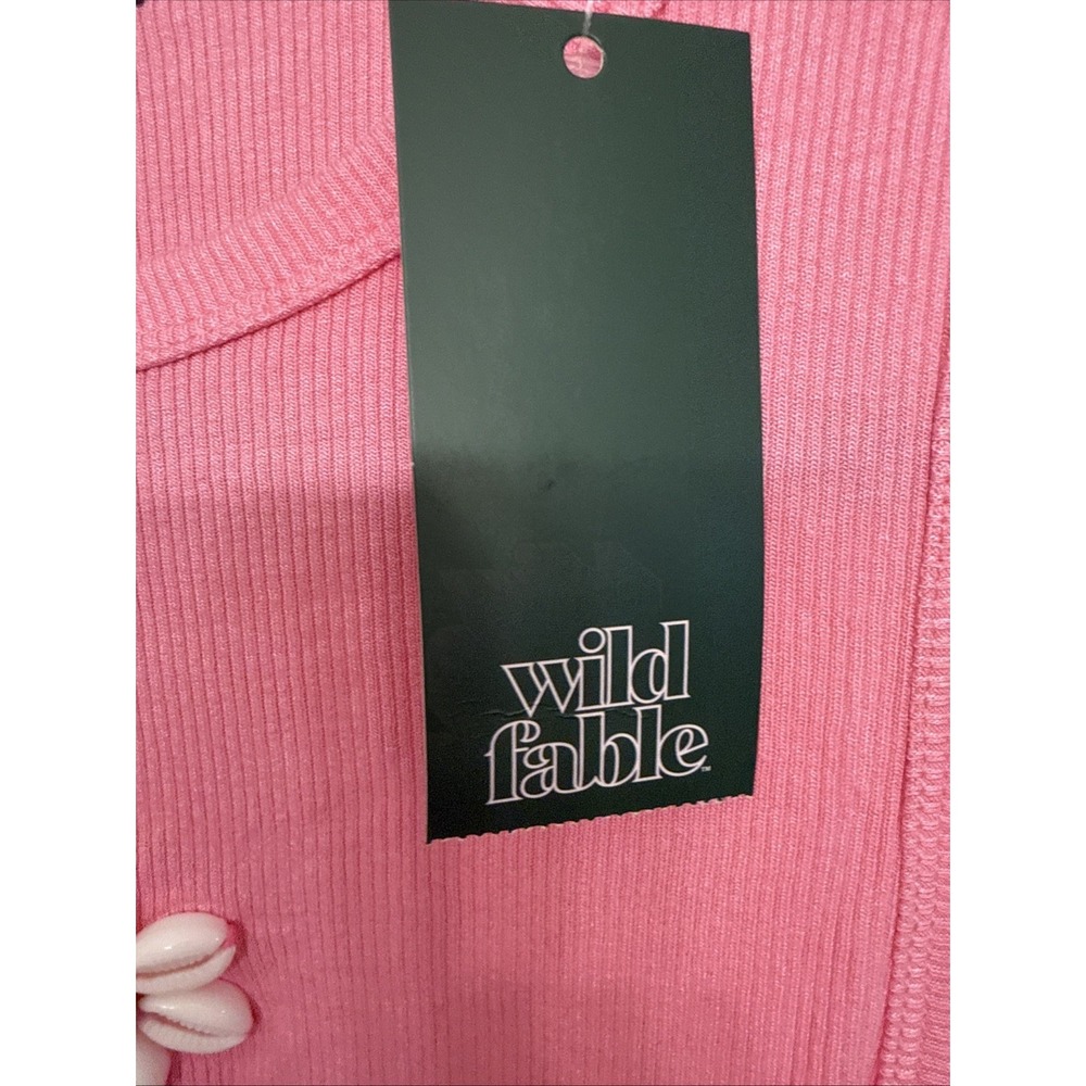 Women's High Neck Tank Top Wild Fable Pink Size Medium Shell Embellishment - Picture 5 of 6